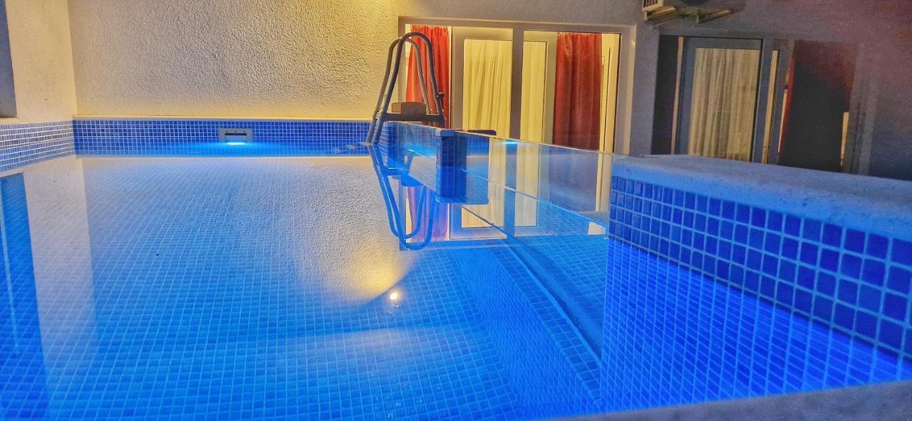 Luxury Apartment Maestral - Private Pool Сплит Екстериор снимка