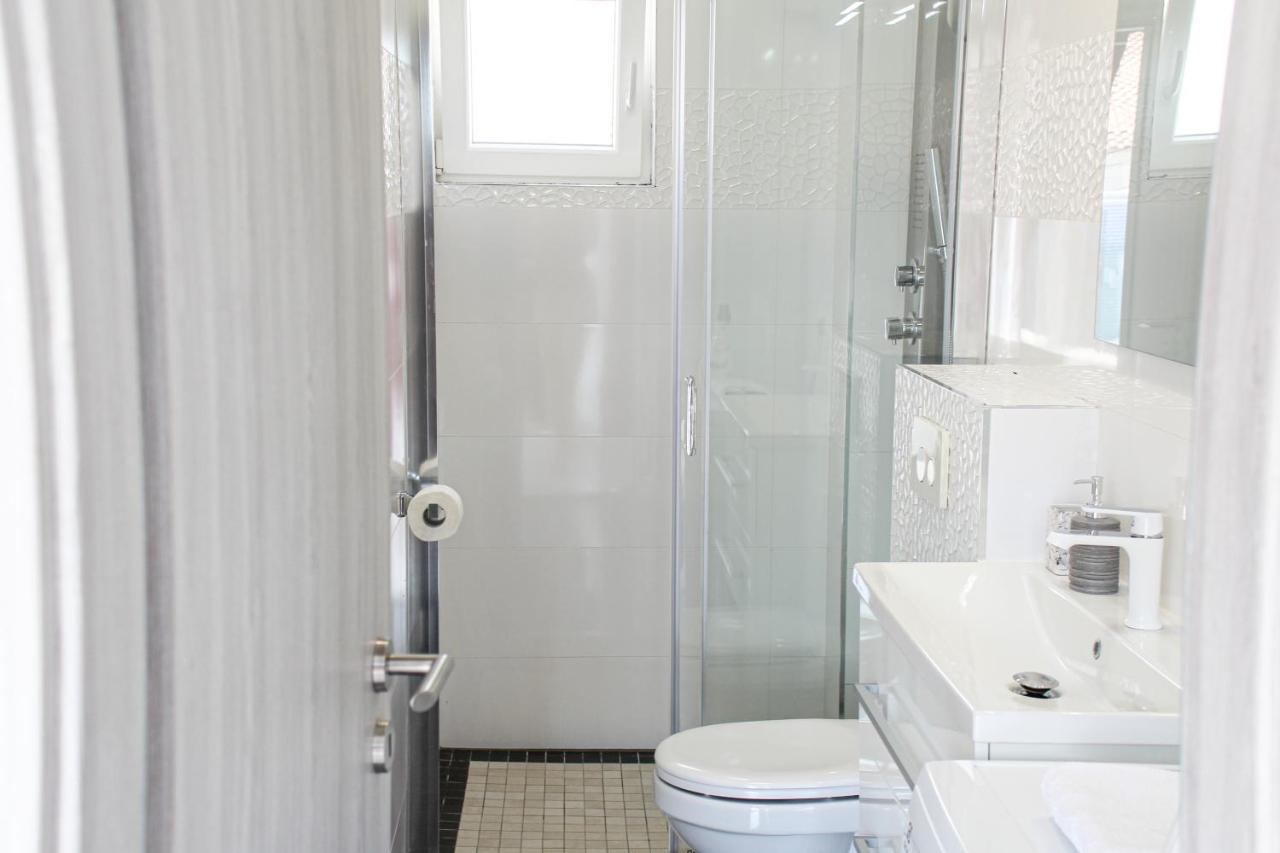 Luxury Apartment Maestral - Private Pool Сплит Екстериор снимка